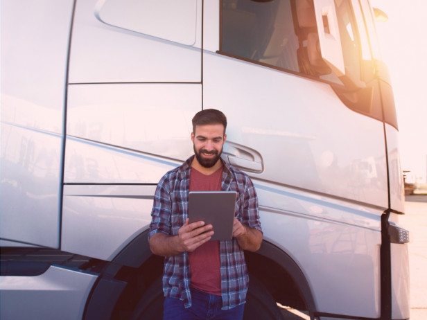 Two Driver Certification Programs to Improve Your Fleet's ROI