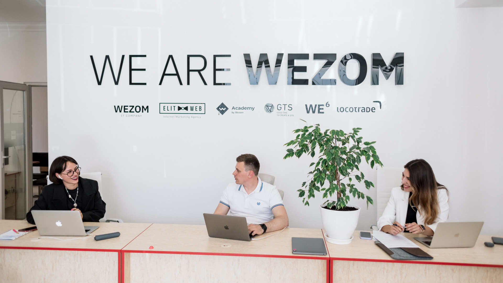 about slider image 6